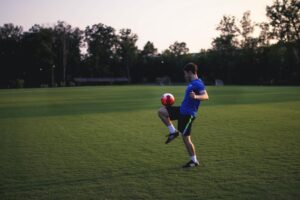 Soccer Tips for Beginners: The Ultimate Guide (25 Tips!)
